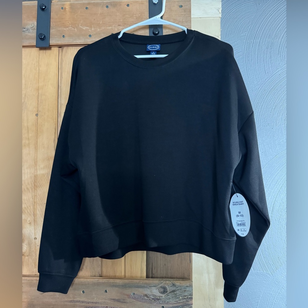 Scoop Scuba Knit Sweatshirt | Black | NWT | Size M